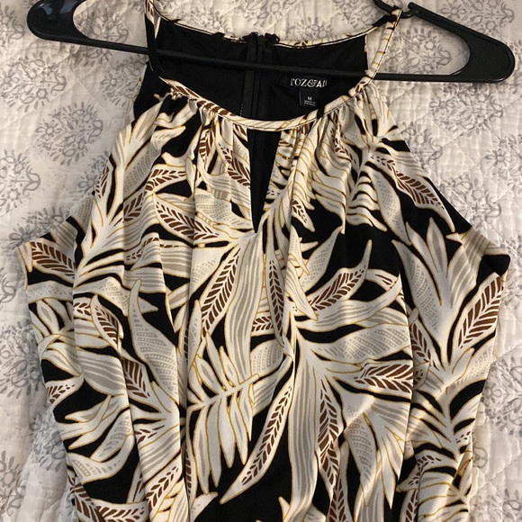 Roz & Ali one piece jumper, size medium. - Picture 2 of 4